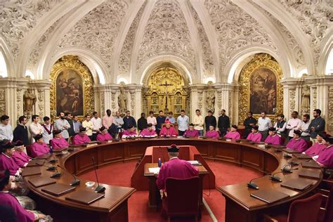 Toman posesión los dos nuevos canónigos de la Santa Iglesia Catedral