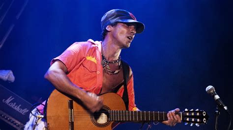 Manu Chao 2020 Tour Dates And Concert Schedule Live Nation