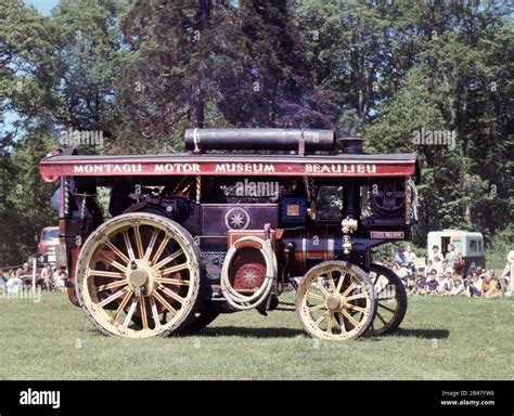 Vintage Traction Engine Hi Res Stock Photography And Images Alamy