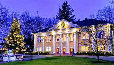 Fort Langley “Christmas in the Village” Cruise - Vancouver ...