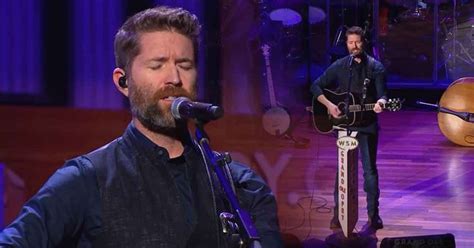 WATCH: Josh Turner Performs New Gospel Single at the Opry