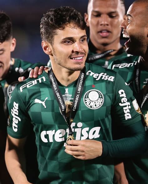 Raphael Veiga Palmeiras Fc Fotografia De Futebol Jogadores De