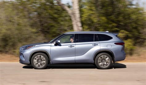 Heres Why Toyotas Highlander Is One Of The Safest Vehicles You Can