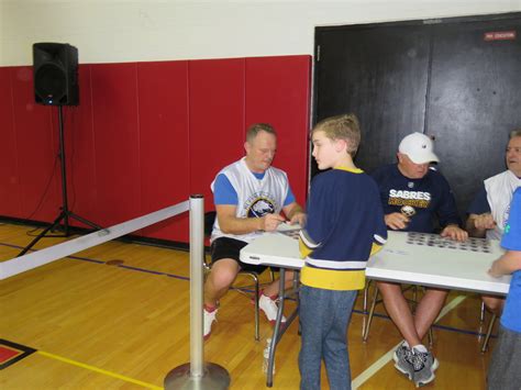 Niagara-Wheatfield HS holds basketball game for Bald for Bucks