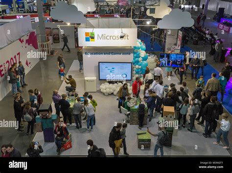 Kiev Ukraine October People Visit Microsoft Education And