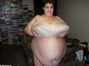 Lisa Silicone Free Mature SBBW Lethally MASSIVE Face Smothering Tits 9 12 17