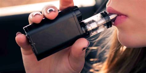 The Pros And Cons Of Vaping Using Pods And Smoking Cigarettes