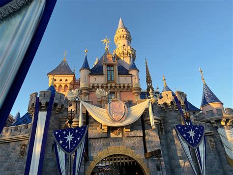 Disneyland Tour Options: Comprehensive Guide to All the Tours!