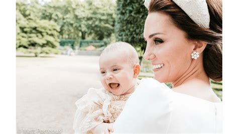 Duke And Duchess Of Cambridge Release Extra Prince Louis Photo 8days