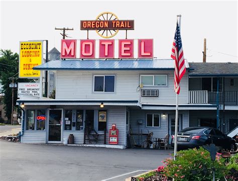 Oregon Trail Motel & Restaurant Baker City Oregon