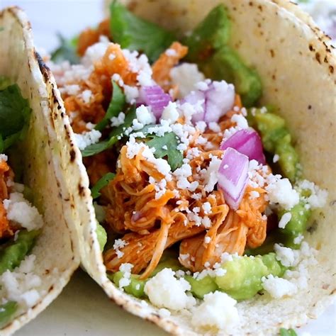 Spicy And Saucy Chicken Tinga Tacos With Instant Pot Directions