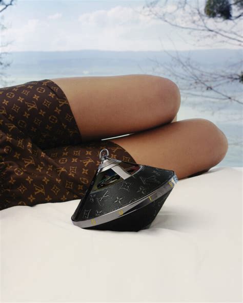 Louis Vuitton Lance Le Speaker Horizon Light Up Montenapo Daily