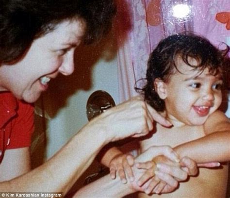 10 Hot Sexy Mary Jo Houghton Bikini Pics