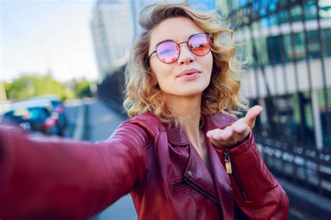 Seite 2 | Selfie Stil Bilder - Kostenloser Download auf Freepik