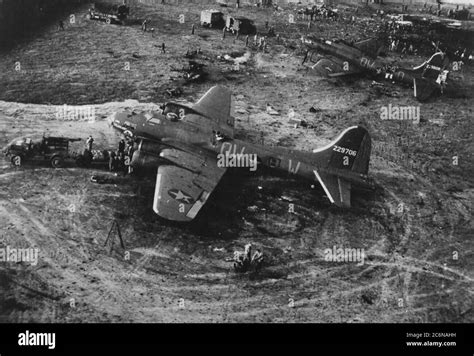 Alconbury airfield Black and White Stock Photos & Images - Alamy