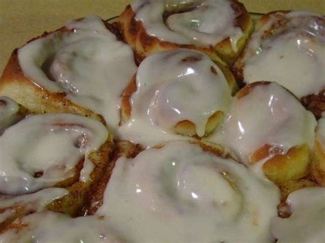 Recettes De Cinnamon Rolls De La Cuisine De Julia T Et Agathe