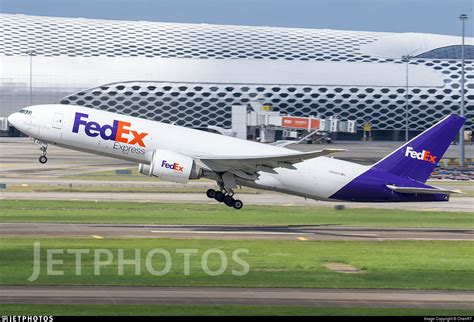 N880FD Boeing 777 F28 FedEx ChenRT JetPhotos