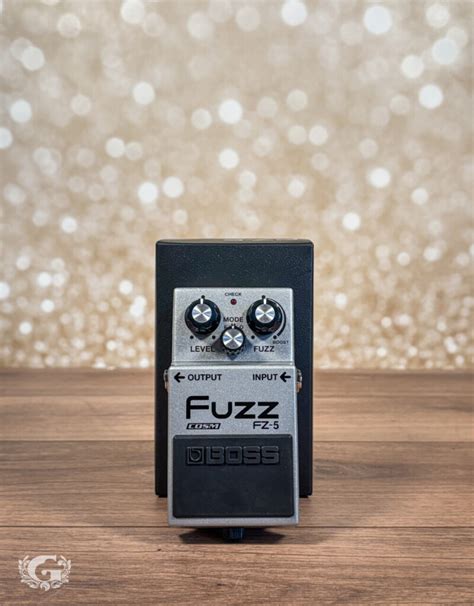 Boss FZ-5 Fuzz – The Guitar Shop Europe