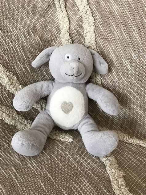 Peluche doudou obaibi chien gris à cœur blanc parfait état Obaïbi