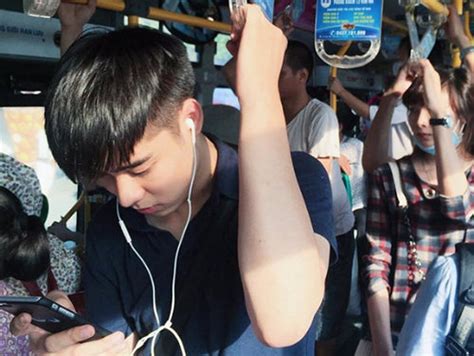 I H C Kinh T Qu C D N S H U D N Hot Boy Hot Girl N I Ti Ng