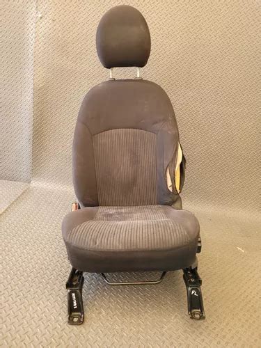 Asiento Delantero Izquierdo Dodge Attitude Mod Meses Sin Inter S