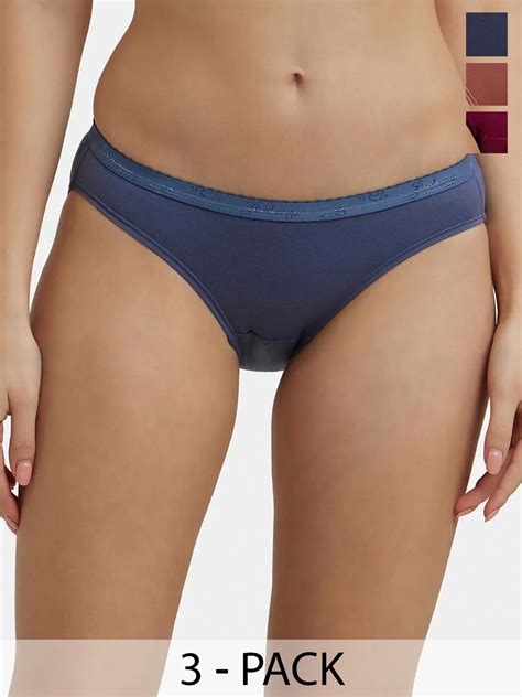 Buy Jockey Pack Of 3 Medium Coverage Super Combed Cotton StayFresh Bikini 1525 Briefs For
