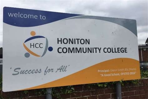 Honiton Community College forced to keep year groups at home as Covid ...