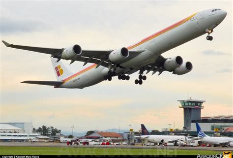 Ec Jnq Iberia Airbus A Aviacioncr Net