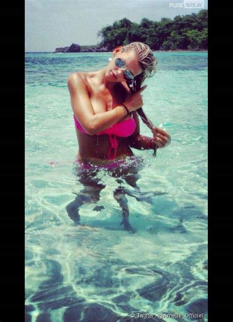 Naked Amelie Neten Added By Benh