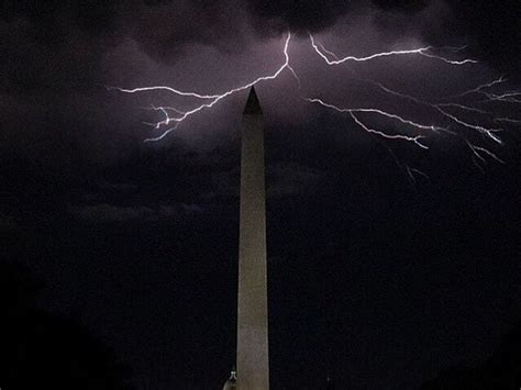 Lightning Strikes Near Washington Monument In Stunning Photo