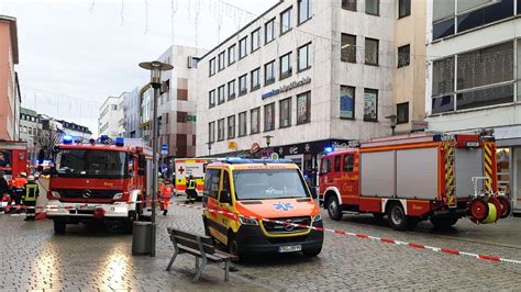 Gro Einsatz In Passau Lkw Unfall In Innenstadt Zwei Tote Vier