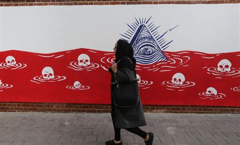 Look Iran Unveils New Anti U S Murals At Former Embassy