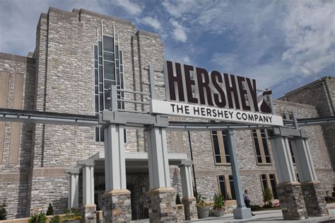 Hershey Gives Student With Cerebral Palsy Taste Tester Job Spot In