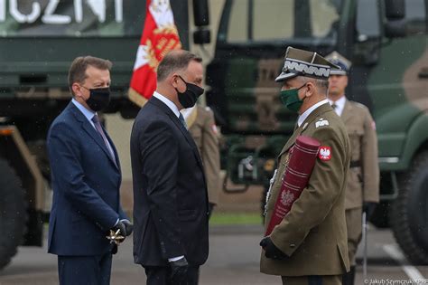 Brodnica Prezydent Andrzej Duda Wr Cza Nominacje Generalskie