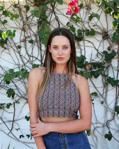 Hot And Sexy Merritt Patterson Photos Thblog