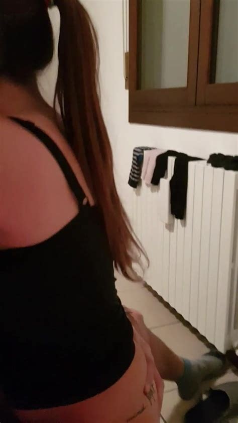 La Mogliettina Cavalca Con Foga Il Cazzone Free Hd Porn Xhamster