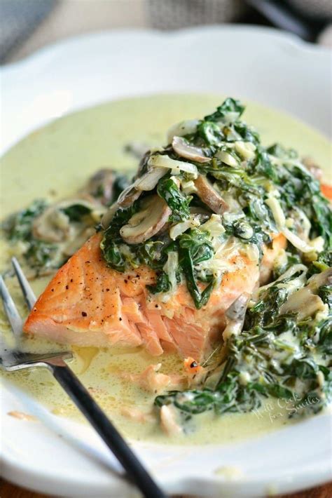 Salmon Florentine Baked Salmon And Topped With Creamy Spinach And