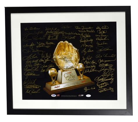 Lot Detail - Gold Glove 16x20 Photo Signed By 50 Gold Glove Award Winners