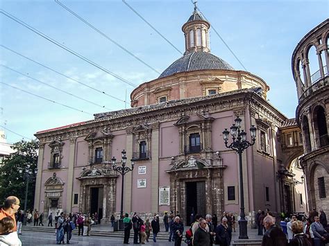 Basilica of the Virgin of the Helpless in Valencia, Spain | Sygic Travel