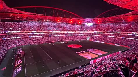 Estádio da Luz Espectáculo de luzes YouTube