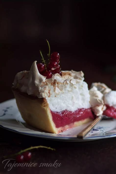 Tarta z porzeczkowym kremem i bezą Red Currant Curd