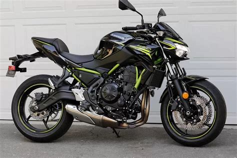 Top Speed Motor Sport Naked Kawasaki Z Abs Berapa Ya Catat