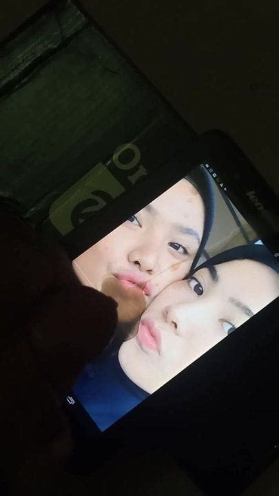 Malaysian Celebrity Anissa Cumtribute Gay Man Porn Xhamster