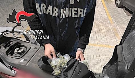 Catania Pusher Di Droghe Sintetiche Arrestato Dai Carabinieri