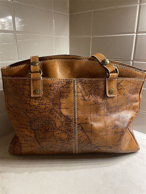 Patricia Nash Poppy Top Zip Map Tote Gem