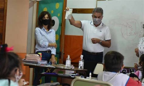 Gay Las Escuelas No Son Foco De Contagios Y Tienen Que Estar Abiertas La Br Jula