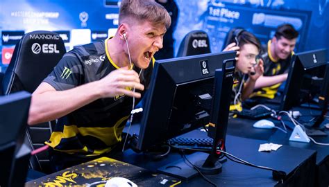 Natus Vincere — Akuma прямая трансляция и коэффициенты на матч Iem