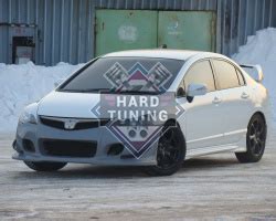 Бамперы на Honda Civic 8 4d (Хонда Цивик 4д). Купить бампер на Honda ...