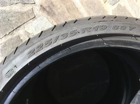 Letní pneu Pirelli P ZERO 225 35 R19 88Y Aukro