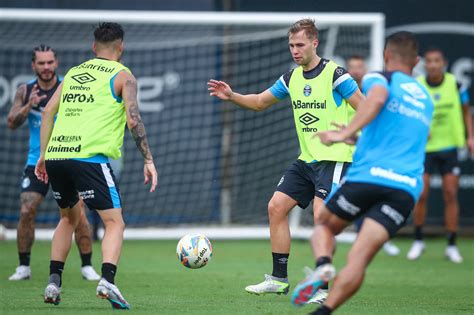 Ypiranga X Grêmio Veja Prováveis Escalações E Onde Assistir Ao